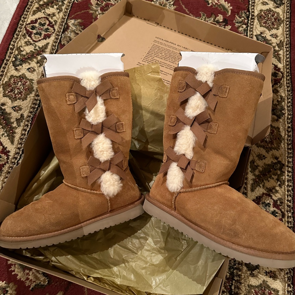 SOLD Koolaburra Victoria tall boots